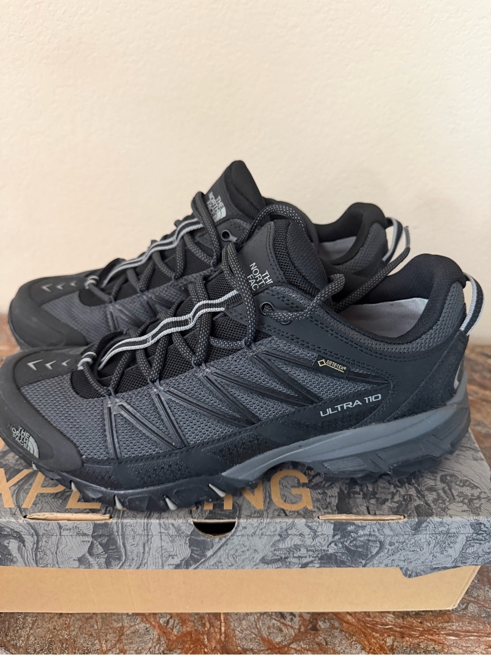 The North Face Ultra 110 Mens NEVER WORN